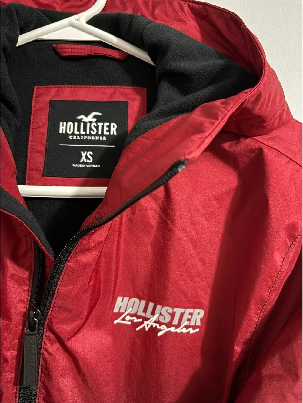Hollister Fleece Lined Hooded Logo Sport Jacket Red-to-Black Ombre Two Tone XS